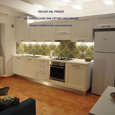 Casa Vacanze Torre Dei Gualtieri Villa San Benedetto del Tronto Exterior foto
